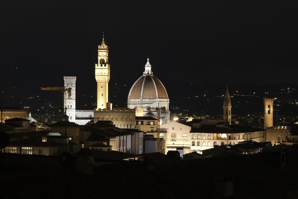 View-hosted By Sweetstay Florencia