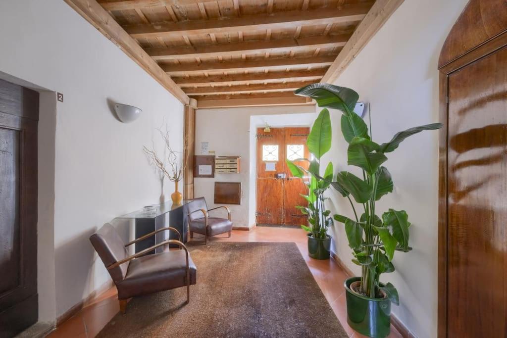 Apartamento View-hosted By Sweetstay Florencia